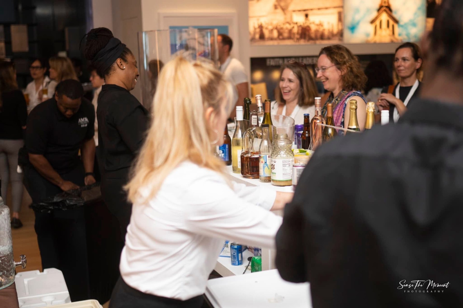 Full bar service