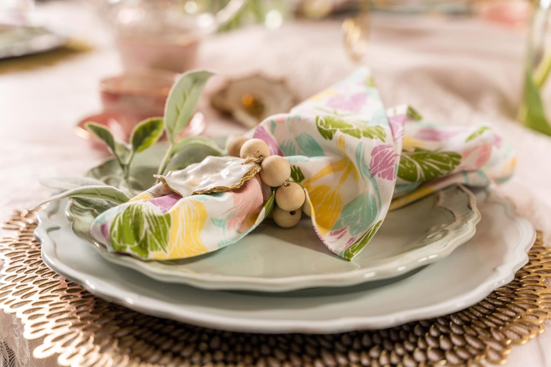 Intimate place setting